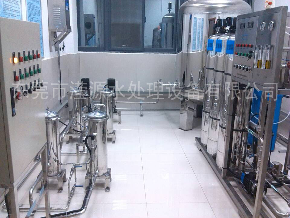 /></p><p> </p><p> <a href=/>纯净水设备</a>是用于满足各行业需求制取<a href=/>纯净水的设备</a>,多用于医药、生物化学化工、医院等行业,整个系统都由SUS304L或SUS316L全不锈钢材质组合而成,而且在用水点之前都必须装备紫外线及臭氧杀菌装置。纯净水设备核心技术采用反渗透,EDI等较新工艺,比较有针对性地设计出成套高纯雷火电竞app下载工艺,以满足药厂、医院的纯净水制取、大输液制取的用水要求。</p><p> 纯净水设备系统设计制造除了水质要达到2010版药典或者其他药典标准外,还得符合GMP的认证要求。生物医药制药方面的纯净水设备对这两点更为重视,那么GMP对纯净水设备系统有哪些要求呢?应该如何避免这些问题呢?如何快速的通过GMP认证呢?<a href=/>/</a></p><p> GMP认证相关要求以及众多GMP纯净水设备案例经验,总结一些常见的GMP认证问题,以供参考:</p><p> 1.纯净水没有安装PID图</p><p> 2.纯水站没有贴取样点编号</p><p> 3.纯净水中需要加上用水点编号;一楼纯净水储罐上面管道无流向标识;</p><p> 4.纯净水理化检测记录中:不挥发物检测称重无原始打印记录;电导率的检测应加入单位;</p><p> 5.纯净水系统从EDI出来就是纯净水,但现场的管路及阀门、送水泵、压力表都没安照纯净水的标准做,存在污染风险。</p><p> 6.纯净水验证时没有验证自动电磁阀的动作是否准确无误。</p><p> 7.安装纯净水在线电导率监测时没有图纸。</p><p> 8.纯净水无管理设计图,管路非卫生连接,无日常监控,管路设计不利于取样。9.纯净水灌及焊接不符合要求,</p><p> 10.纯净水无取样记录;纯净水回水处应安装流量计</p><p> 11.纯净水系统需要对总送、总回、储罐、较远用水点进行每周全检,其余用水点每月全检</p><p> 12.纯净水系统的验证</p><p> 13.纯净水的设计、安装、臭氧消毒依据、焊接、验证确认等部分不符合要求</p><p> 14.纯净水图纸与实际不相符,各控制阀应在图纸上注明;</p><p> 15.管道、储水罐、电焊问题</p><p> 16.储备出水口,回水口应有温度计,以便对其温度变化进行控制,应有流量监控计</p><p> </p><p> </p></div>
<div class=